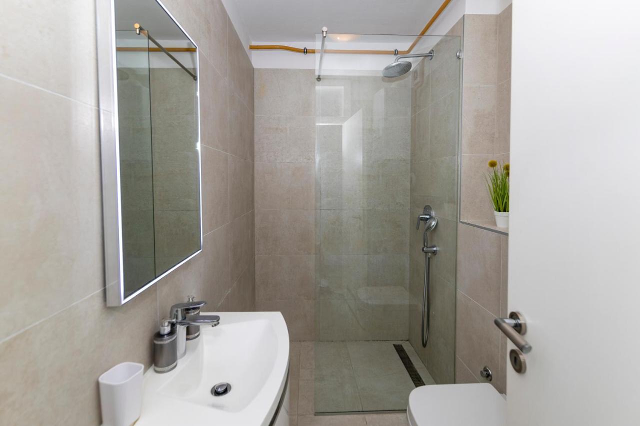 Lusea Apartment Zadar Ngoại thất bức ảnh