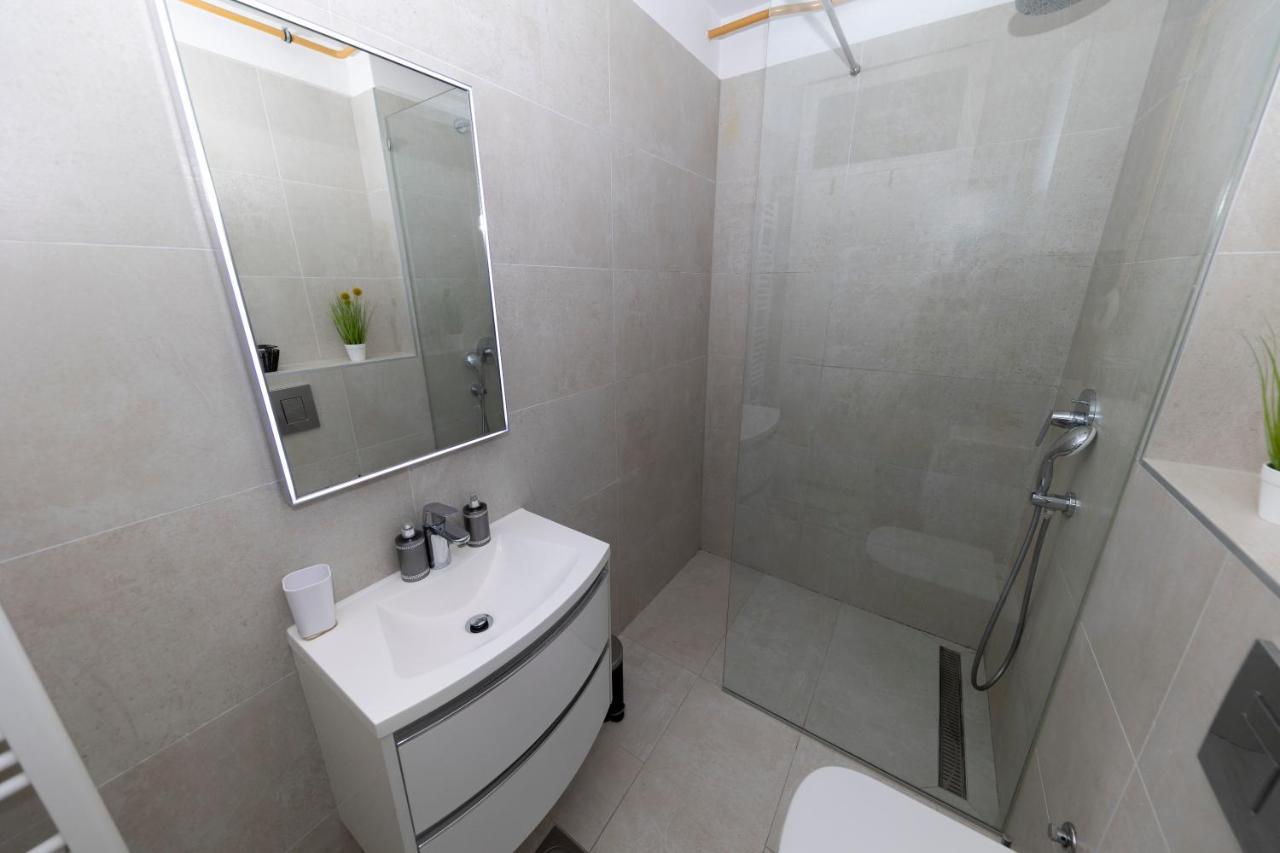Lusea Apartment Zadar Ngoại thất bức ảnh